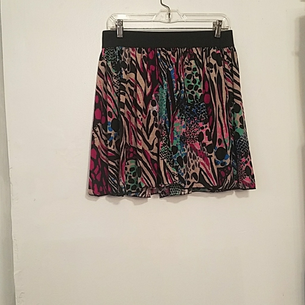 Multi-Colored Print Mini Skirt